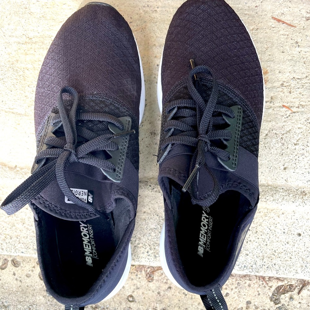 New Balance womens shoes 8 . White and black.